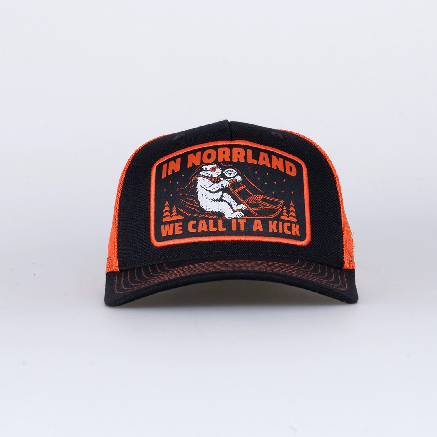 BEAR TRUCKER CAP - BLACK