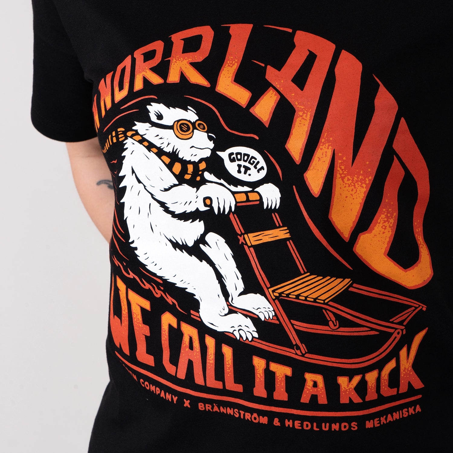 BEAR T-SHIRT - BLACK