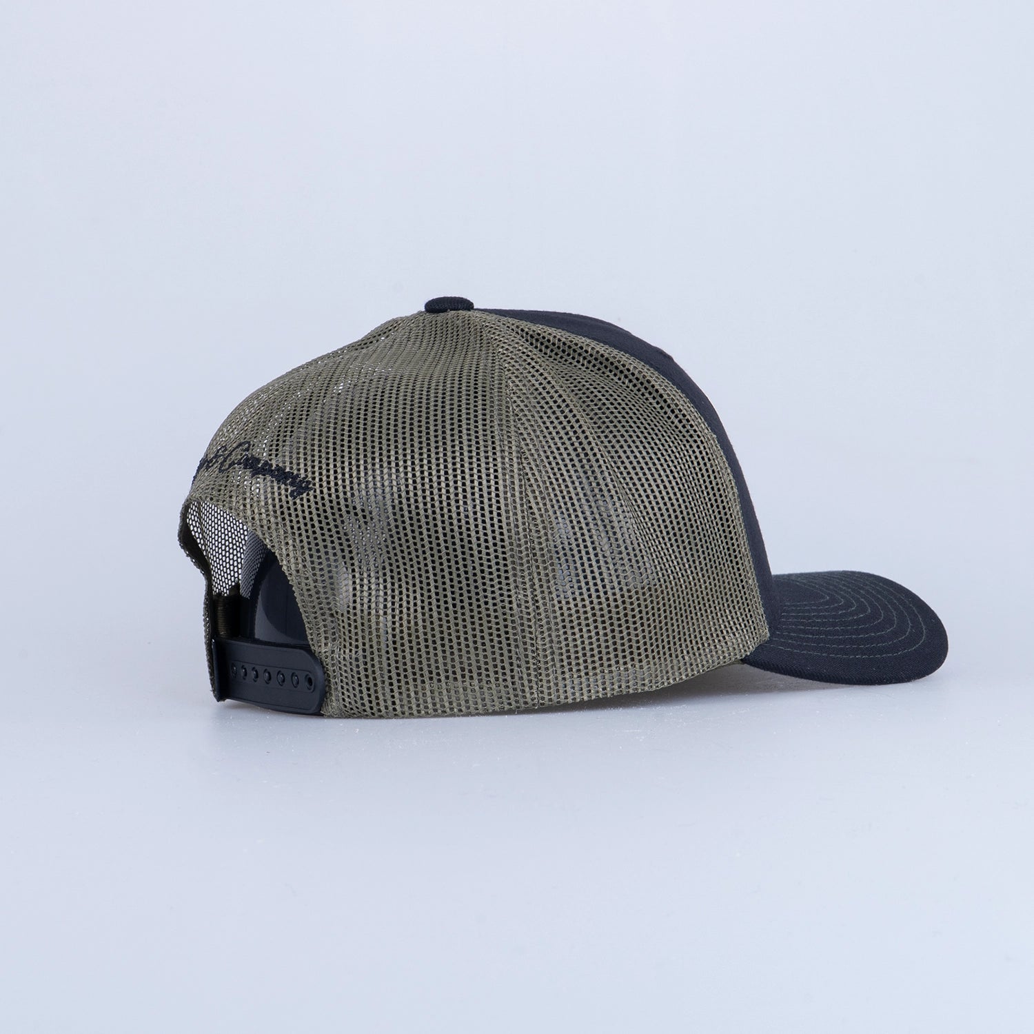 BIGFOOT TRUCKER KEPS - BLACK