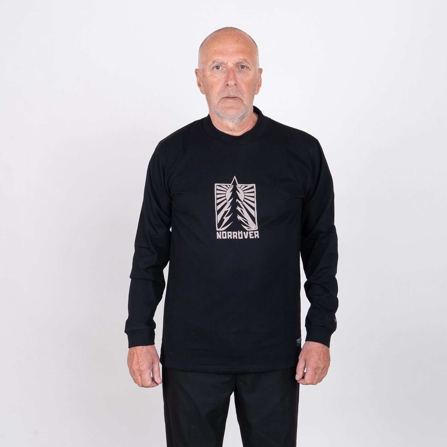 GRANEN LONGSLEEVE - BLACK