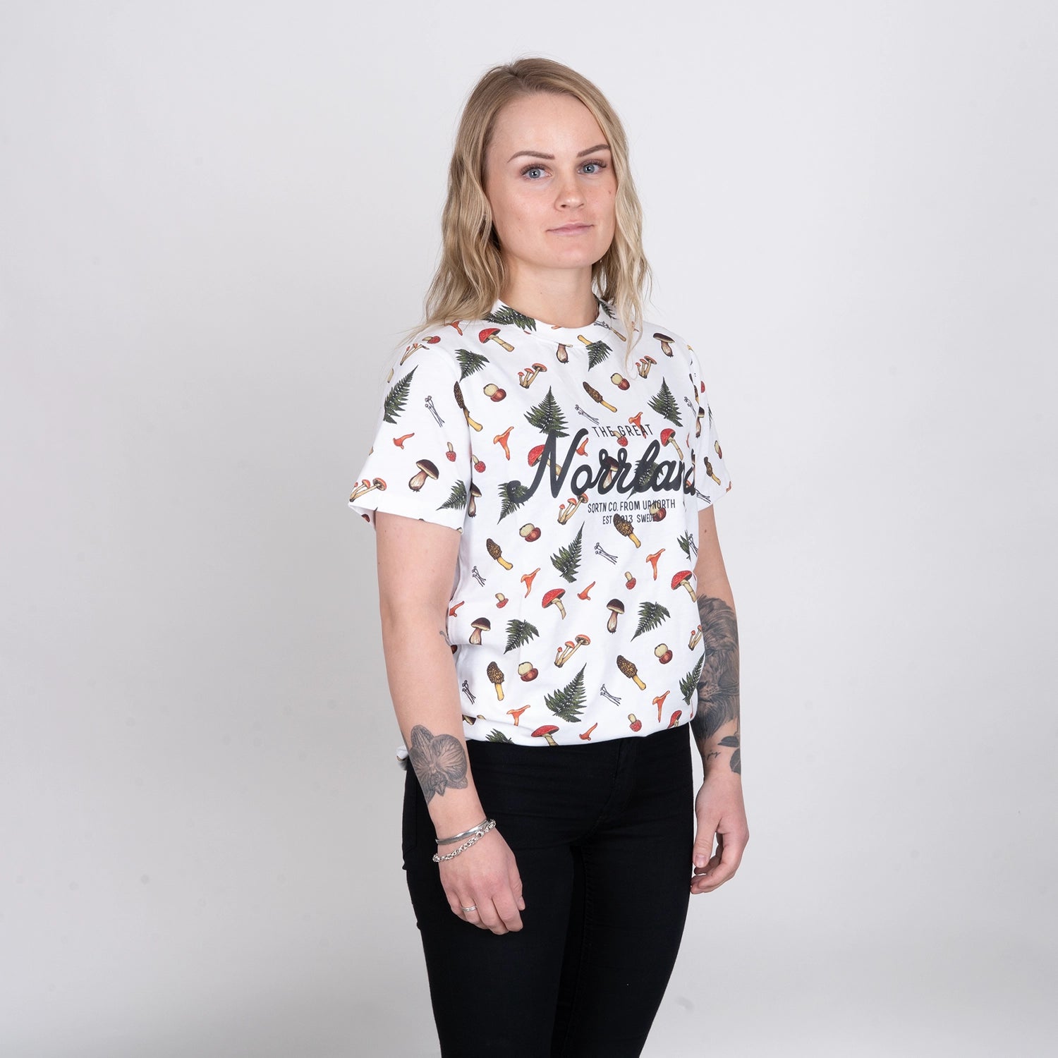 GREAT NORRLAND T-SHIRT - SHROOM WHITE