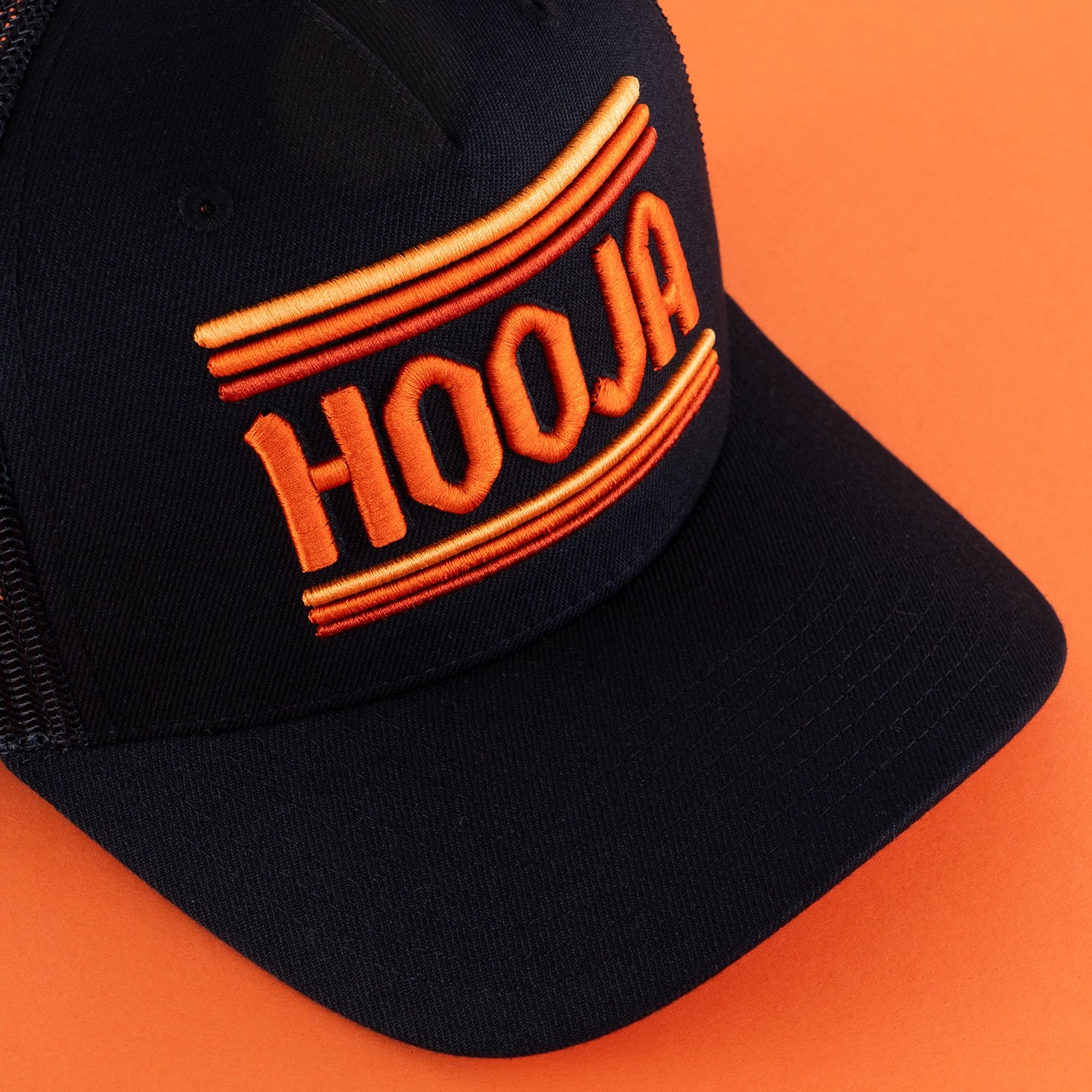 HOOJA TRUCKER CAP - HOOJA BLACK