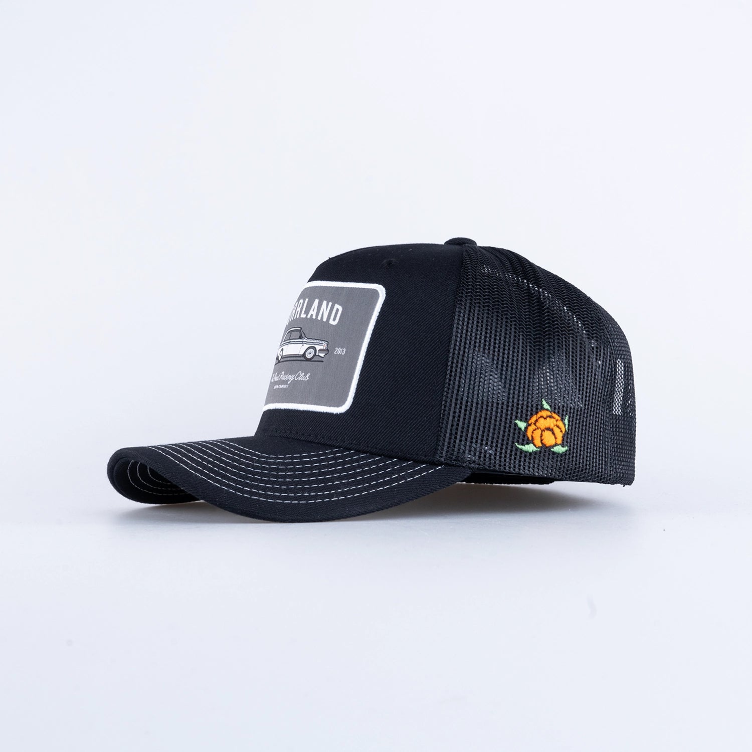 RACING TRUCKER CAP - HOOKED BLACK/WHITE