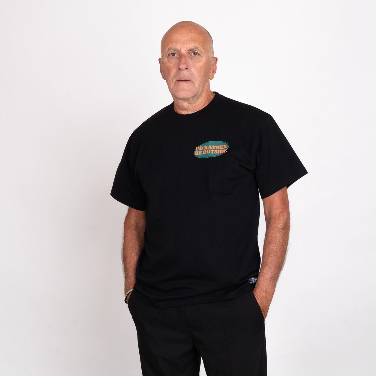RETRO T-SHIRT - BLACK