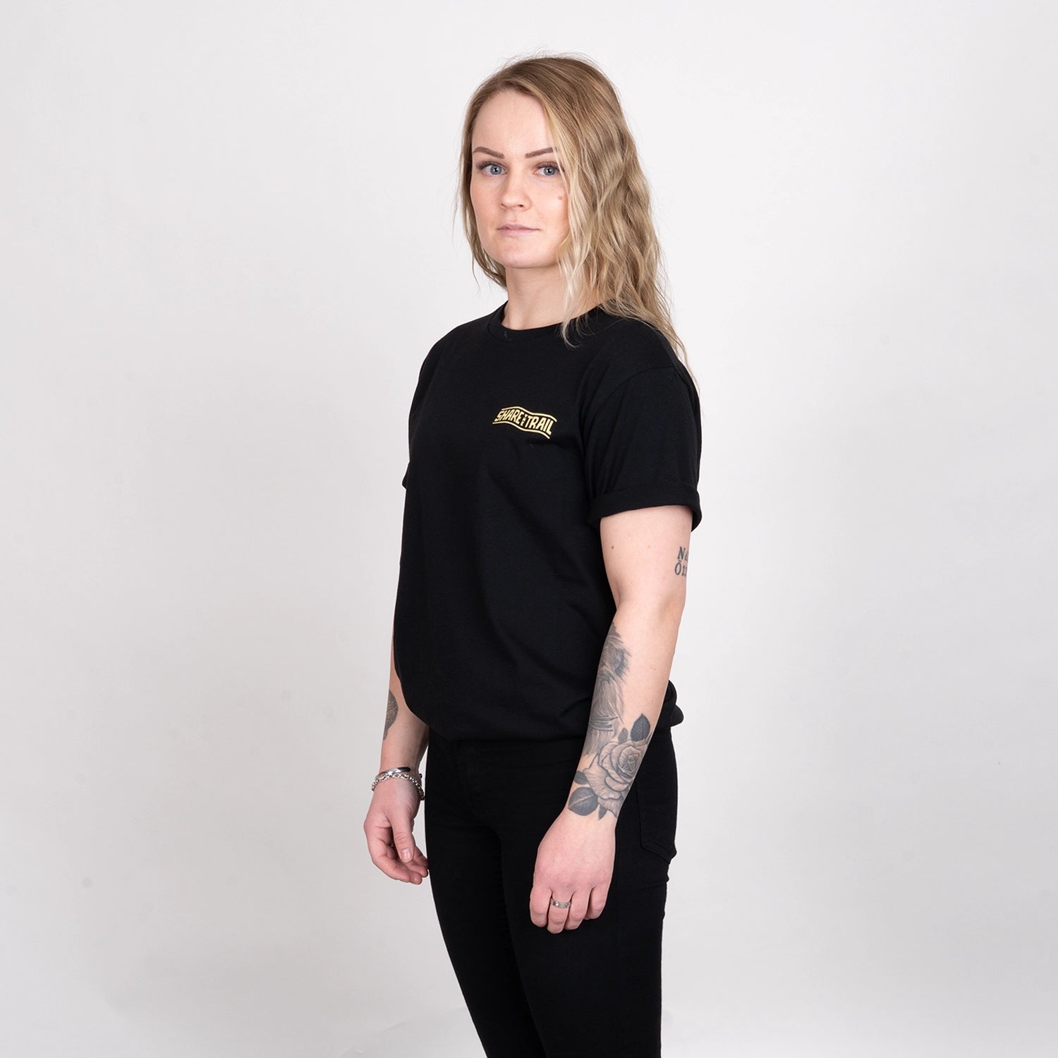 SHARE T-SHIRT - BLACK