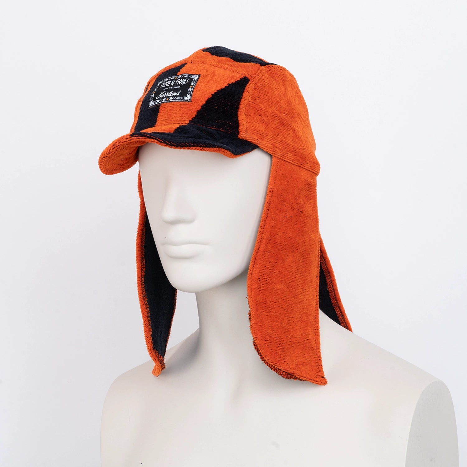 1965 TRUCKER CAP - HOOKED ÖIK BLACK