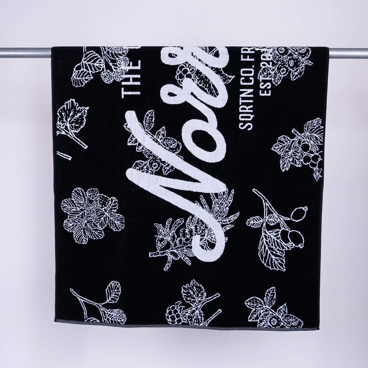 TGN BEACH TOWEL - BLACK