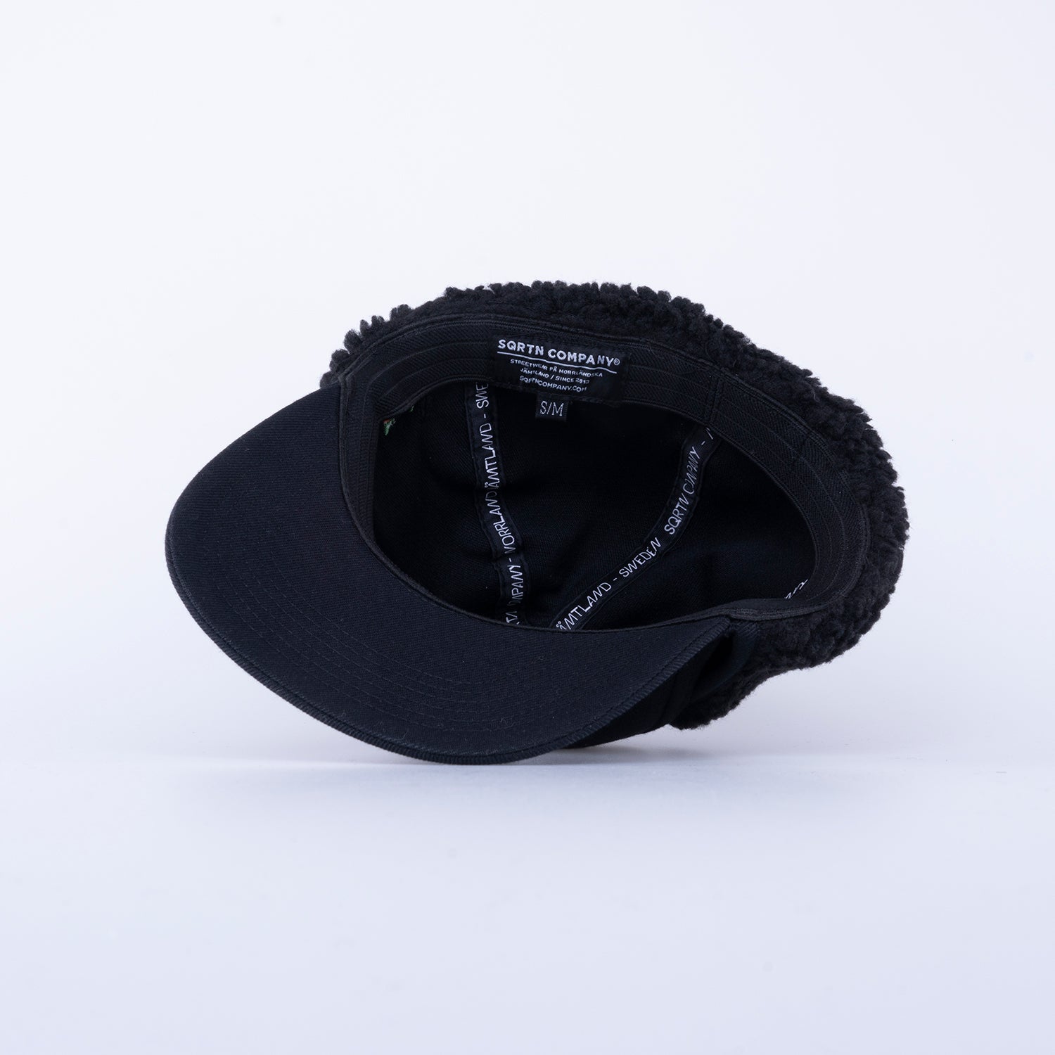 ÖSTERSUND CAP - BLACK