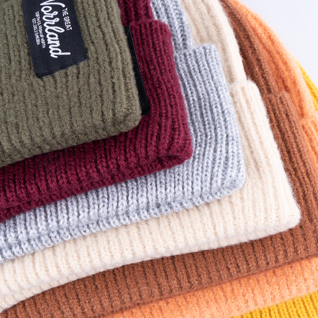 TGN RAW BEANIE - BLACK