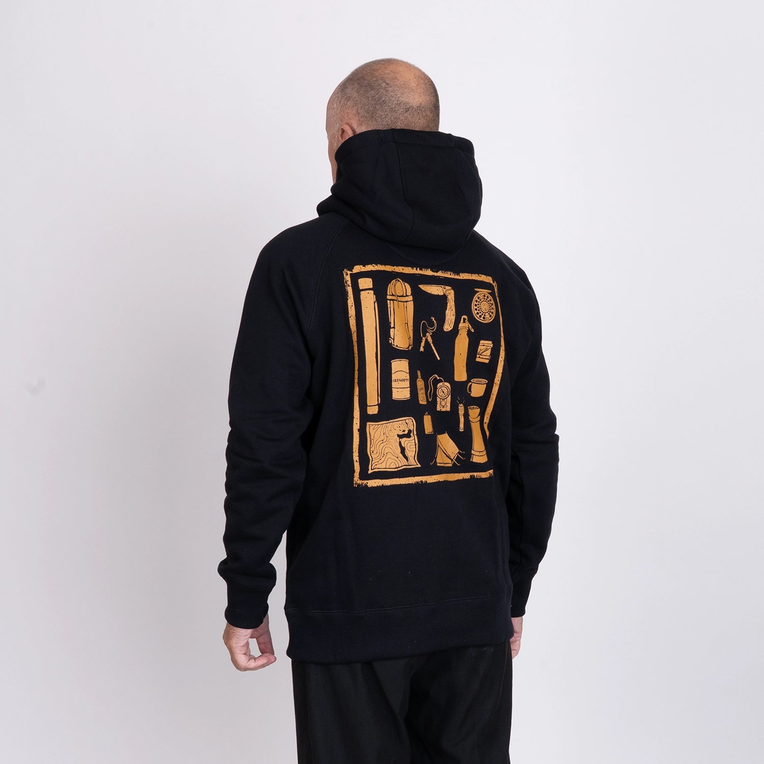 ESSENTIALS HOODIE - BLACK