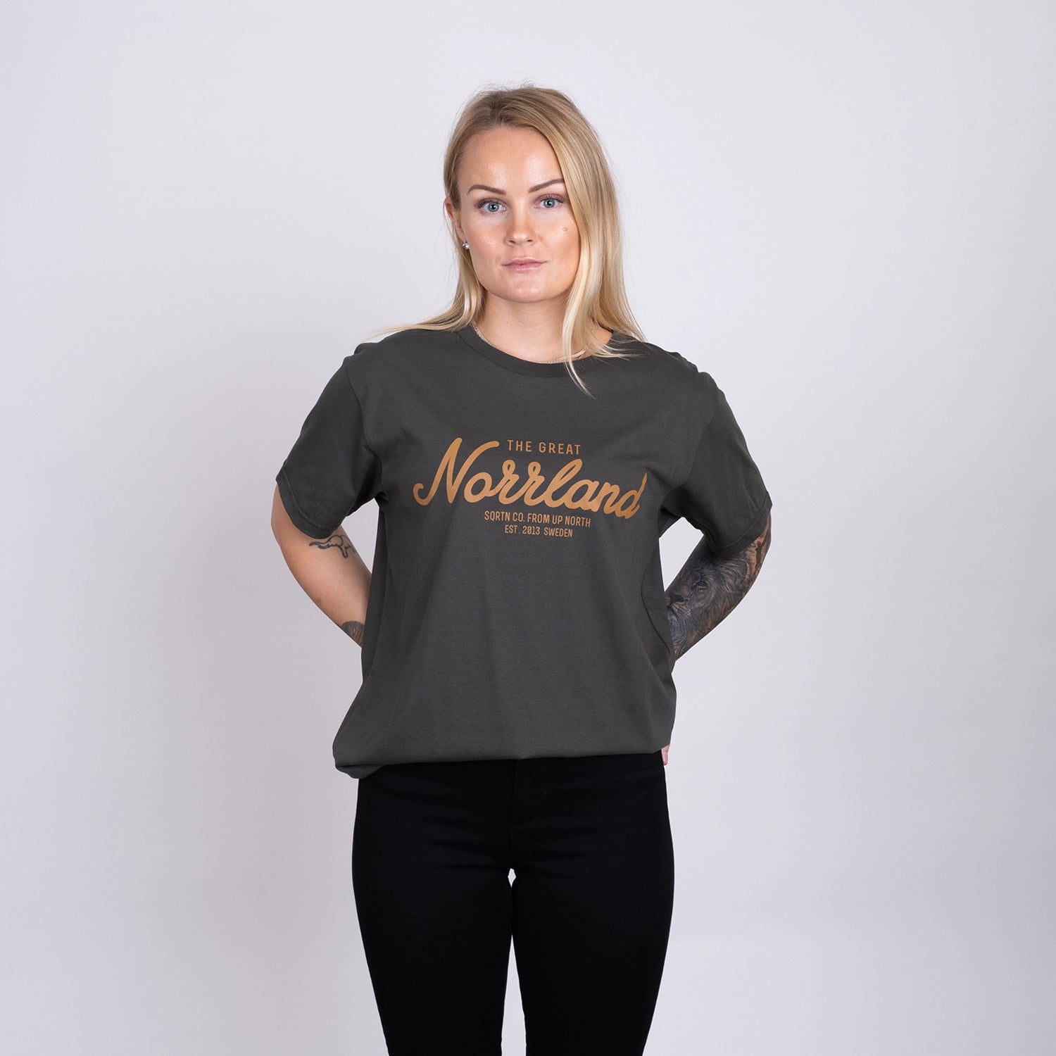 GREAT NORRLAND T-SHIRT - CHARCOAL