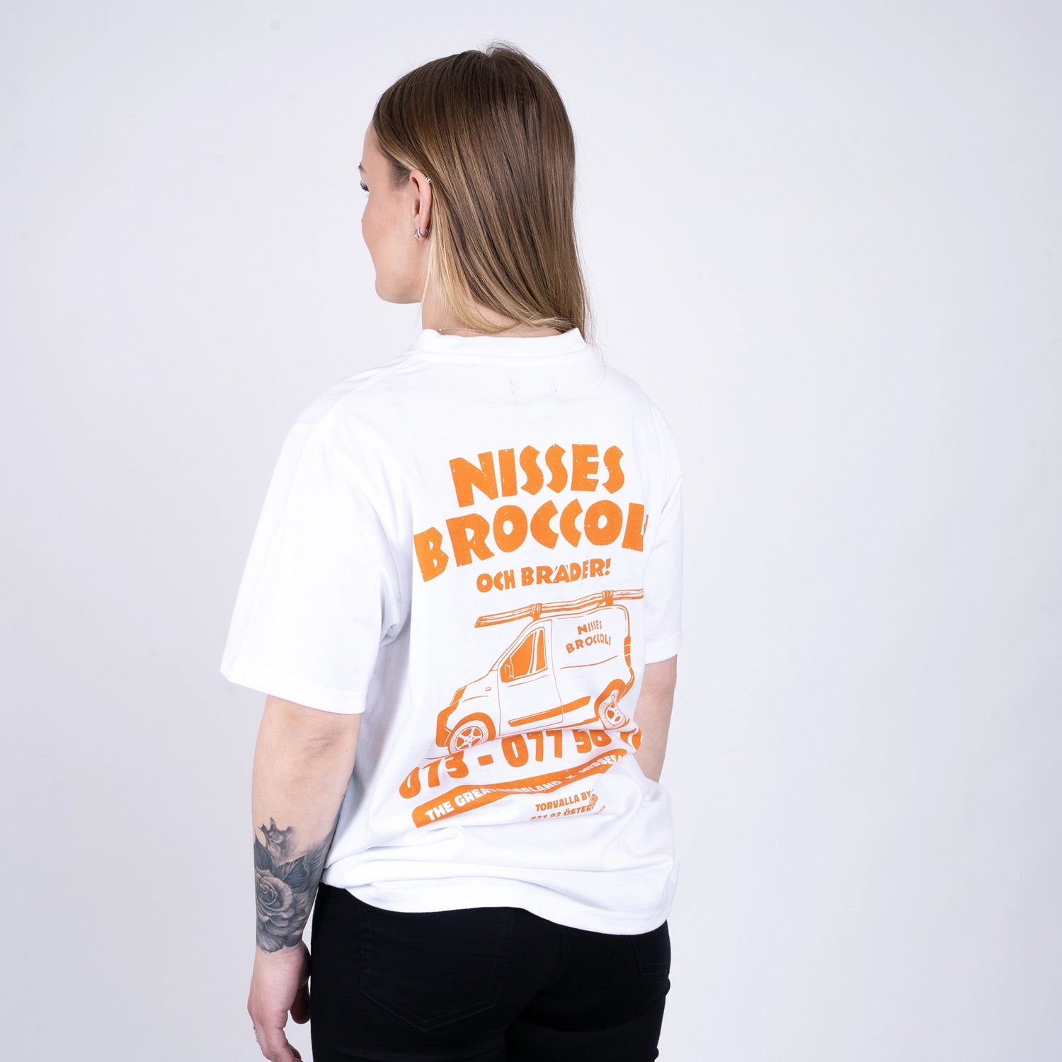 NISSES T-SHIRT - WHITE