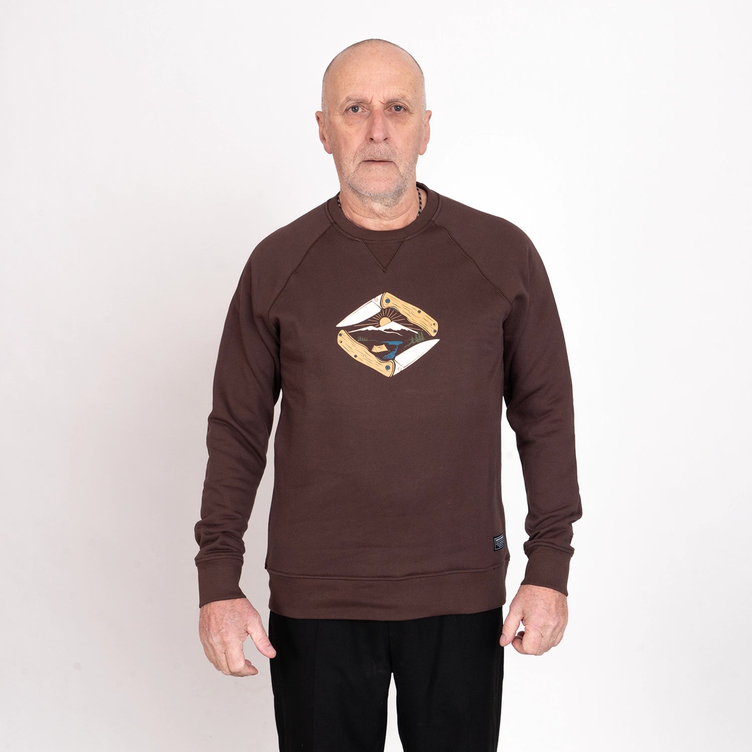 POCKET KNIFE CREWNECK - COFFEE BROWN