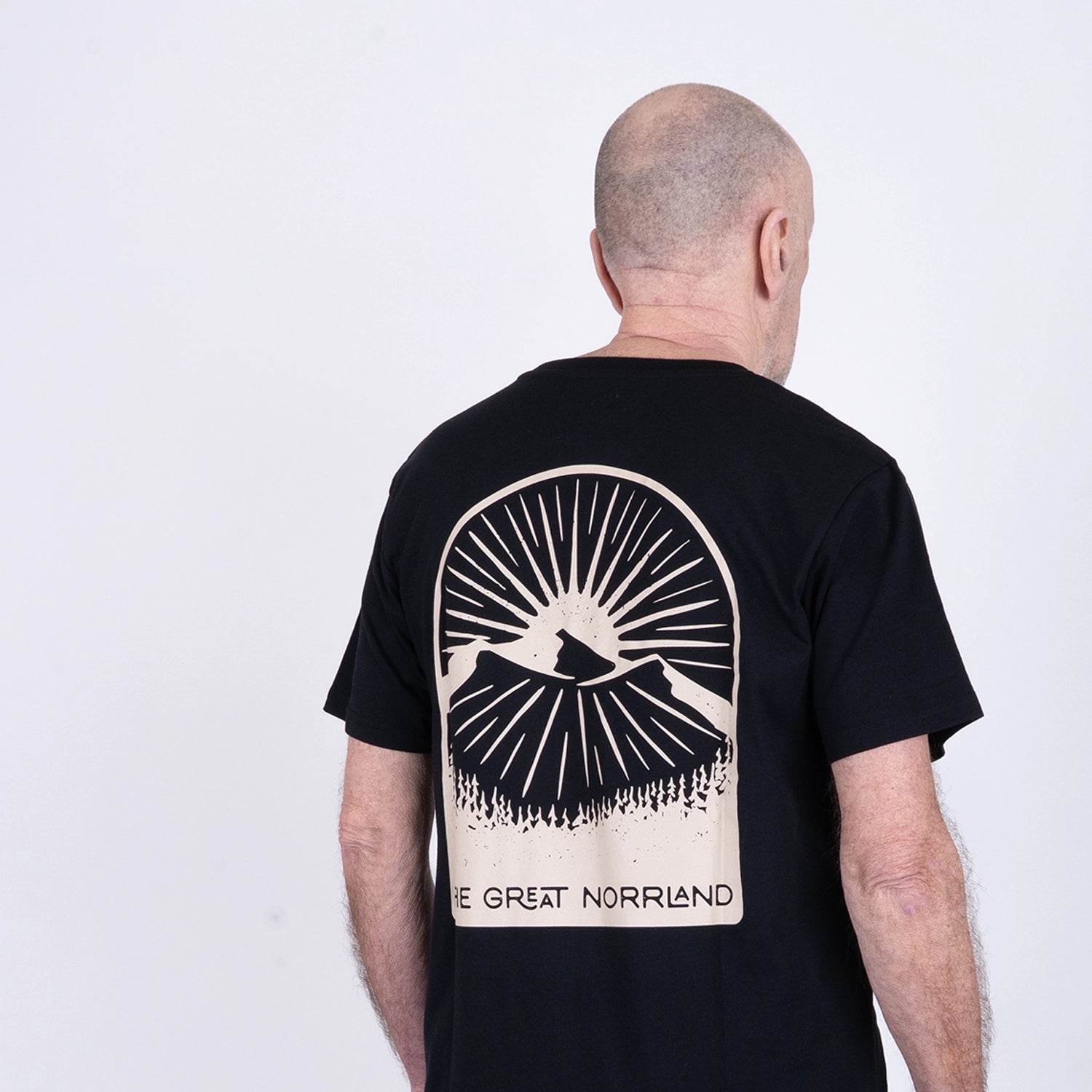 SUNNY T-SHIRT - BLACK
